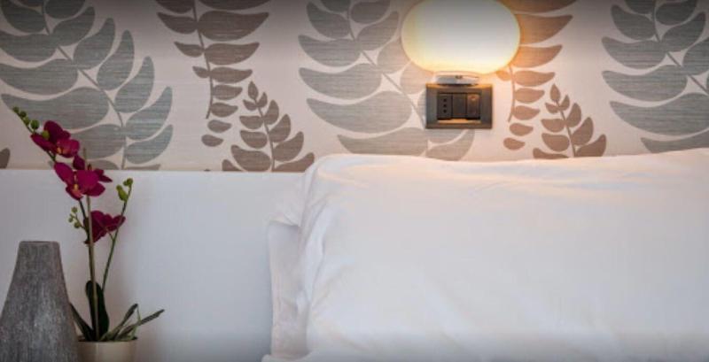 Hotel Ervill Rimini Esterno foto