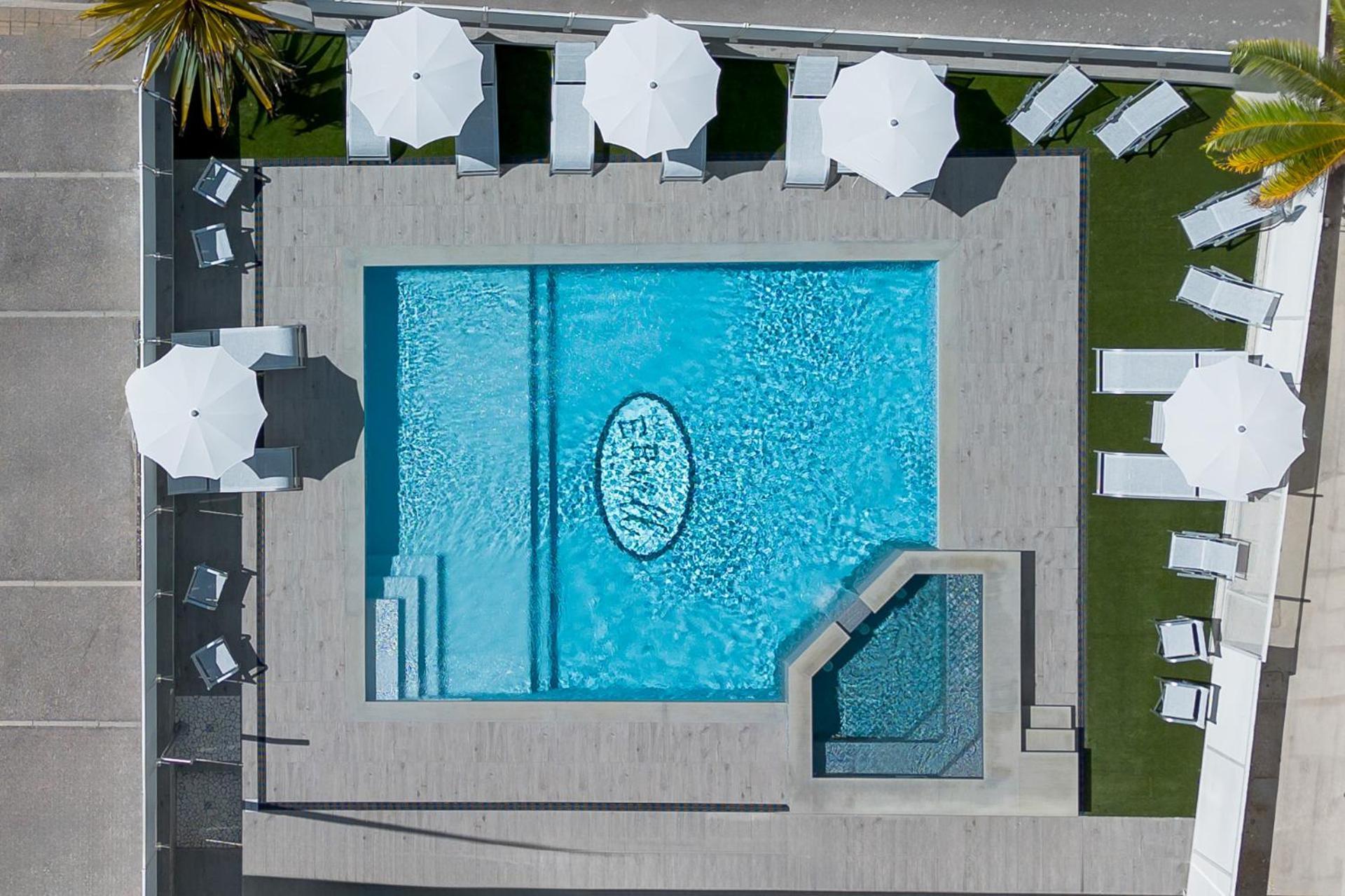 Hotel Ervill Rimini Esterno foto