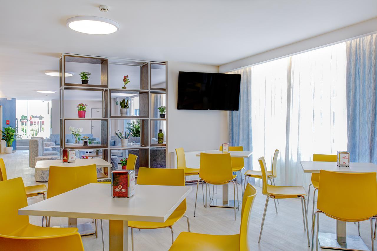 Hotel Ervill Rimini Esterno foto